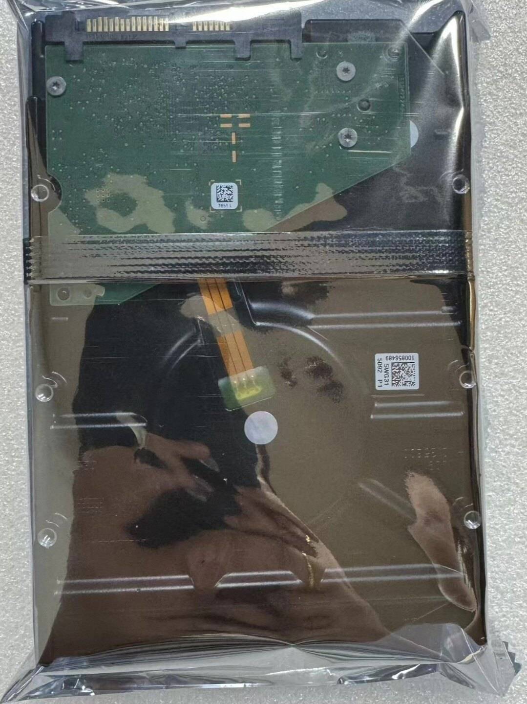 ST8000NM000A 8TB 7200转 12Gb/s 3.5英寸外置硬盘