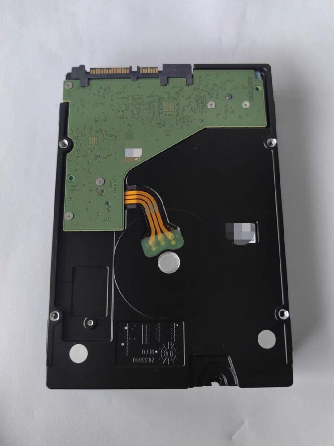 ST8000NM001C 企业级 8T 外置硬盘 SATA