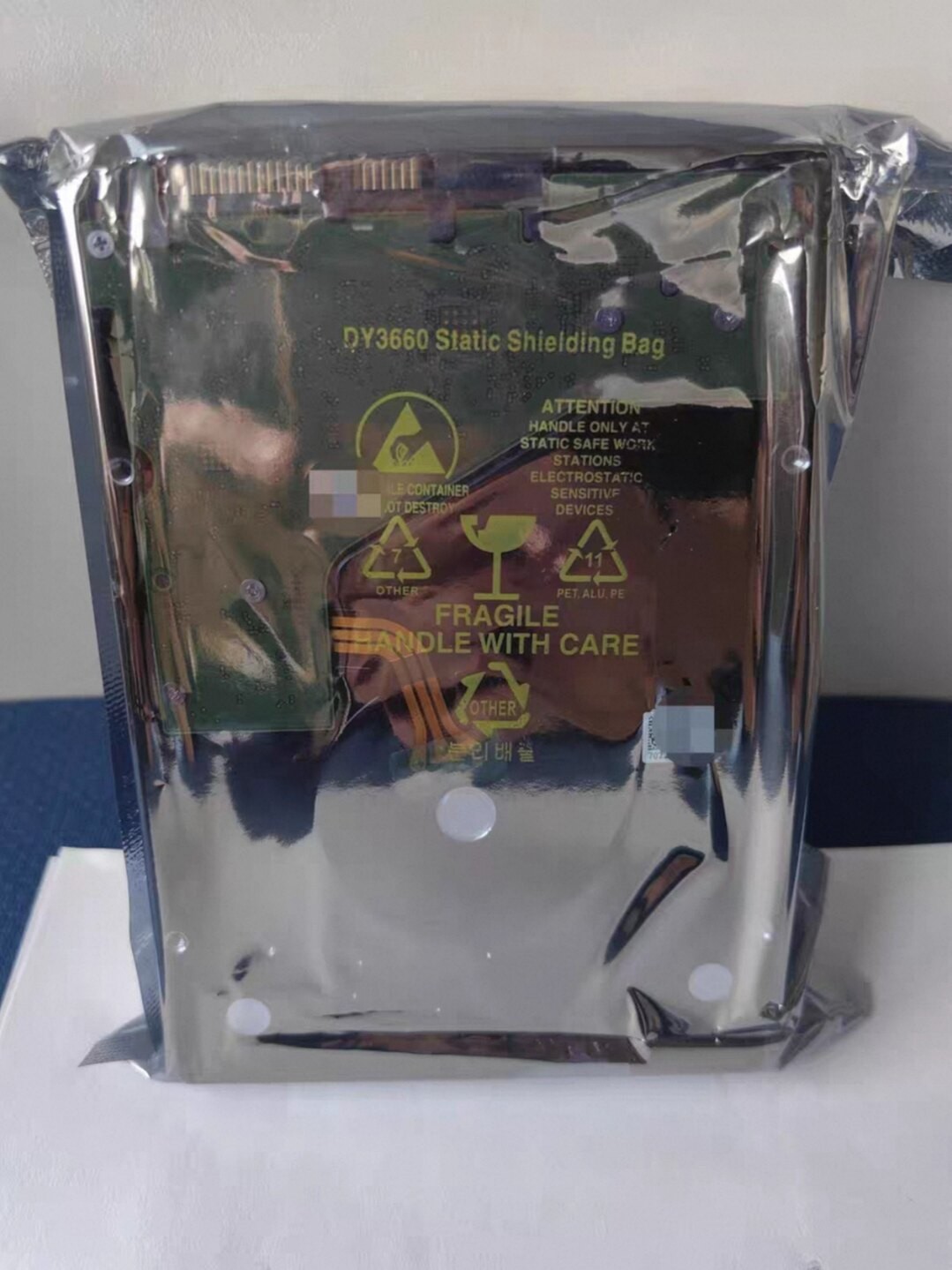 ST8000NM001C 企业级 8T 外置硬盘 SATA
